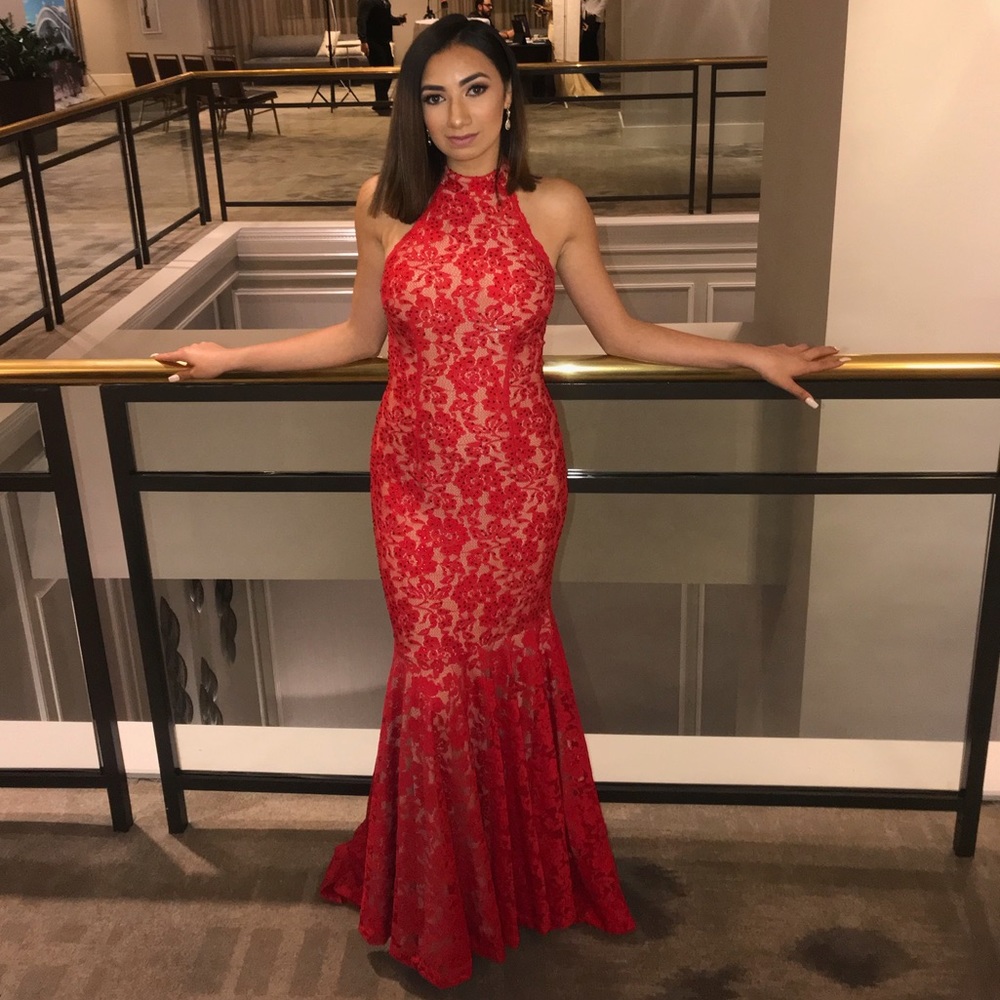 Red prom dress